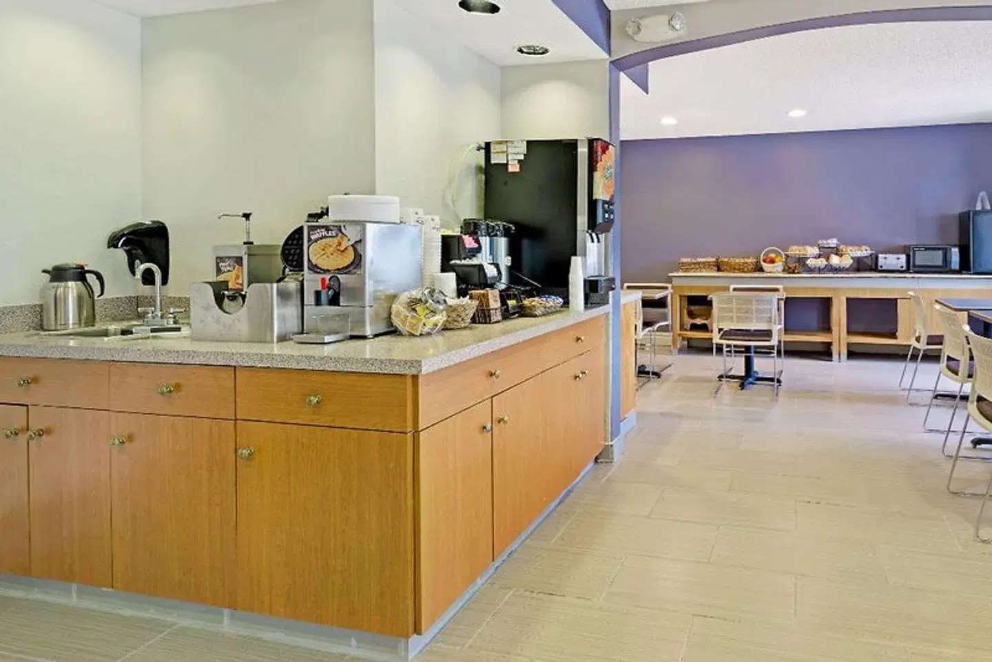 Microtel Inn & Suites by Wyndham Denver LOUNGE_LOBBY