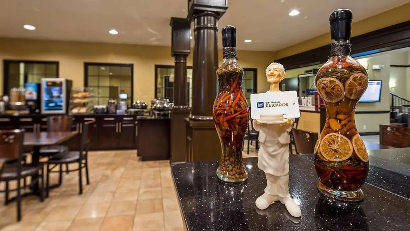 Best Western Plus DFW Airport Suites LOUNGE_LOBBY