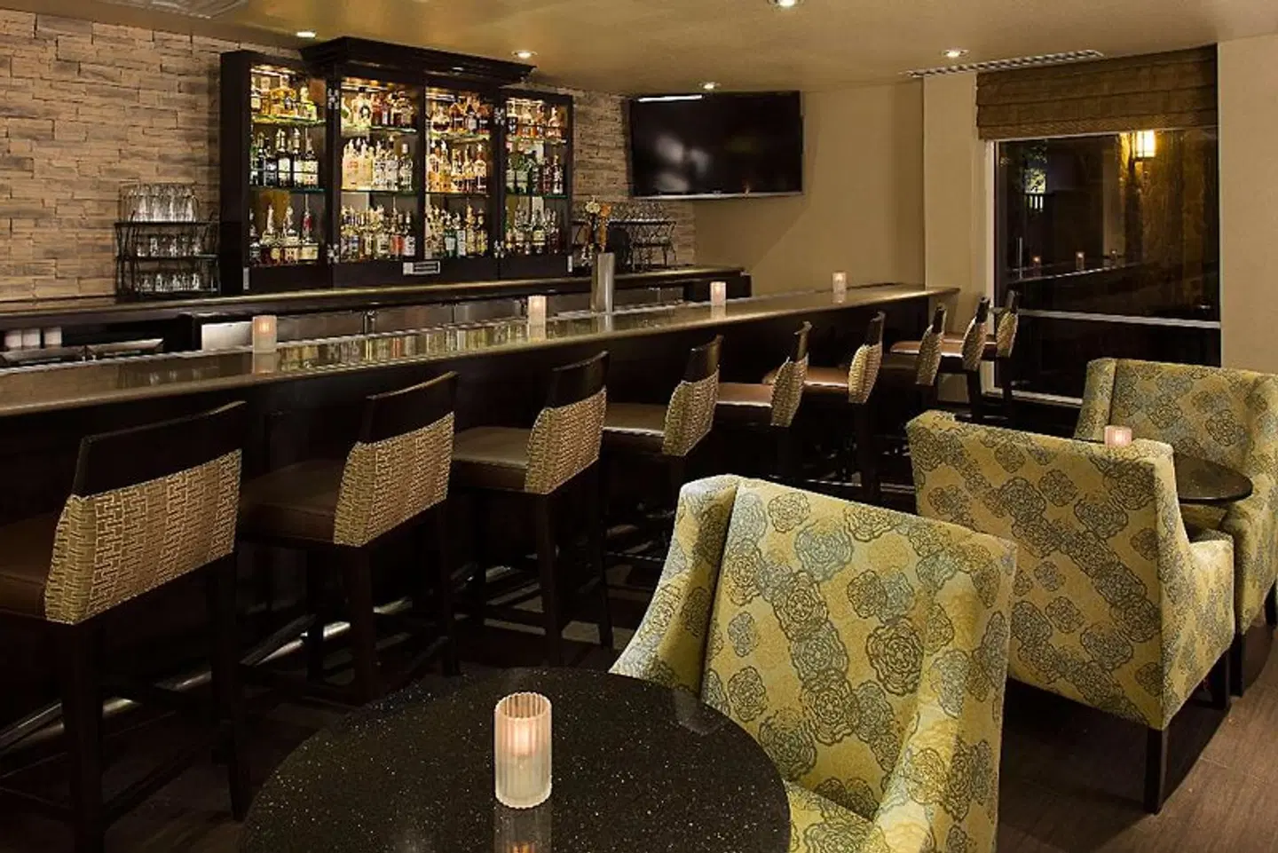 Hilton Garden Inn DFW Airport South Bar