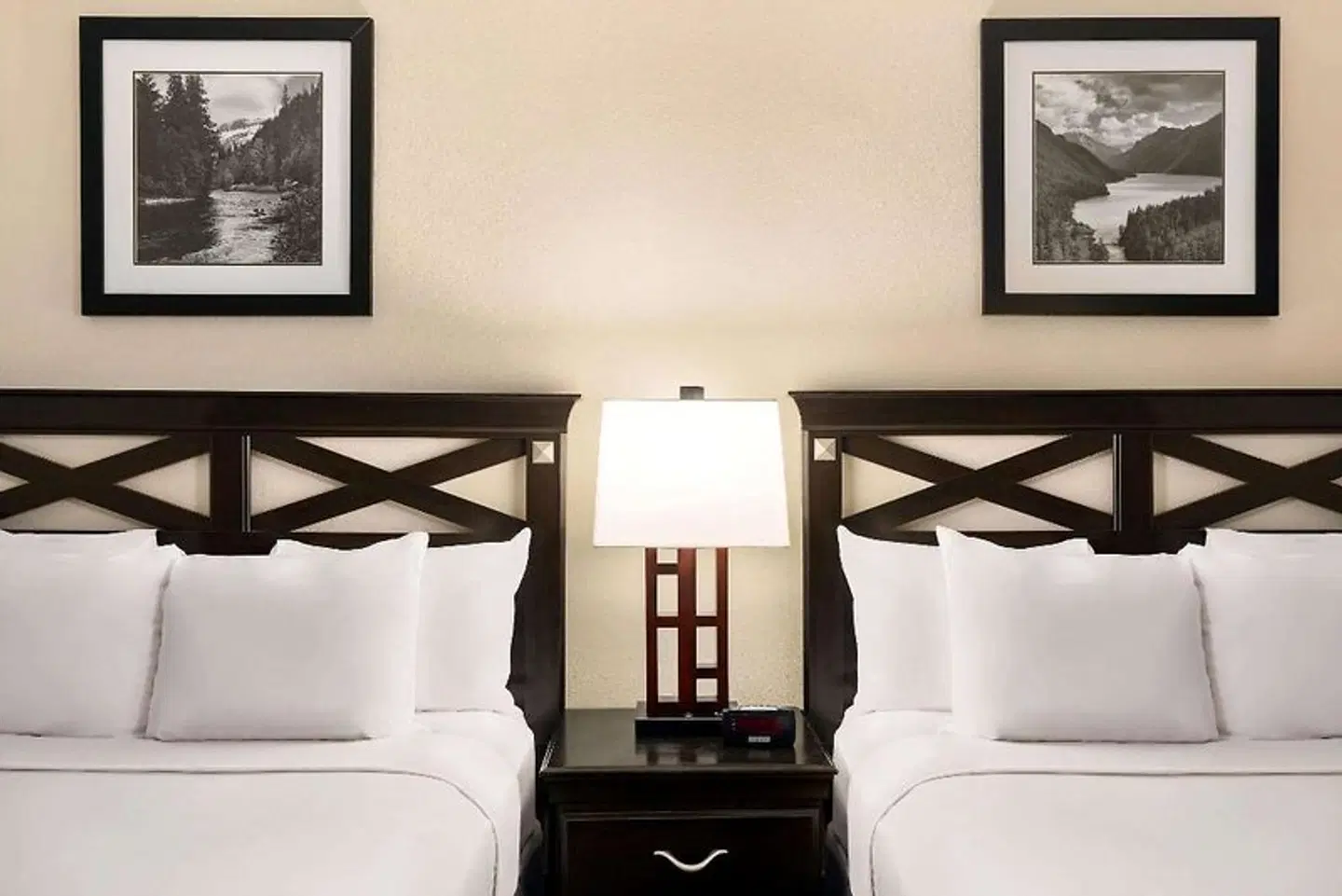 Days Inn by Wyndham Cortez ROOM_EXAMPLE