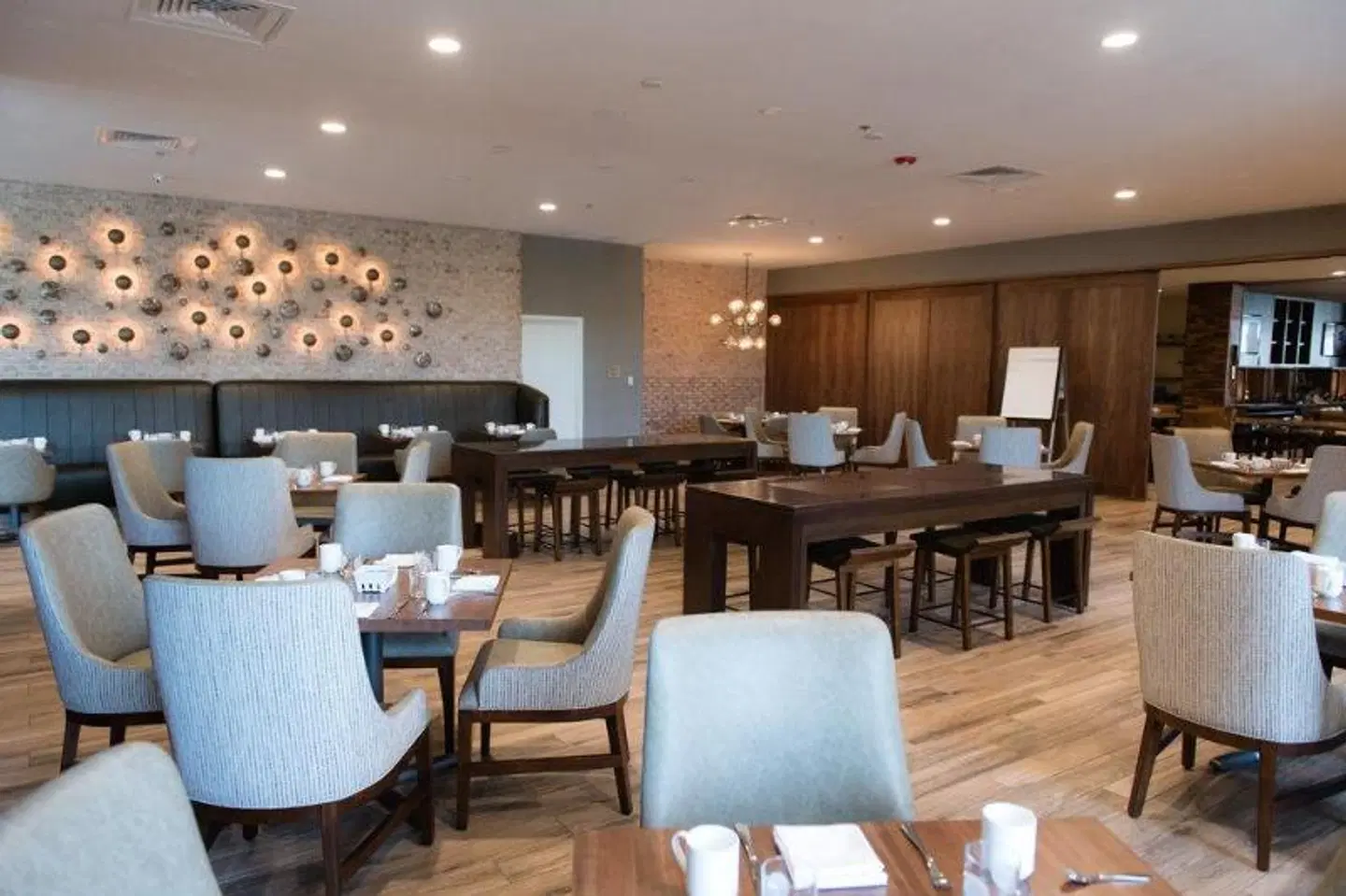 North Charleston Marriott Restaurant
