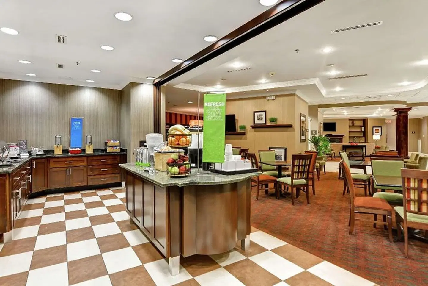 Hampton Inn Charleston North LOUNGE_LOBBY