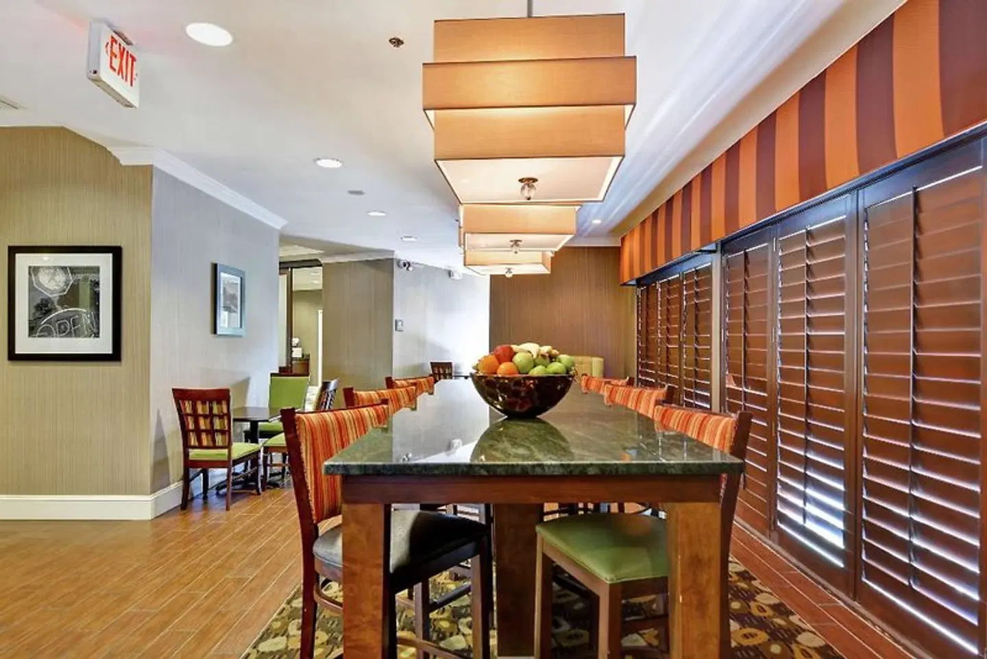 Hampton Inn Charleston North Restaurant