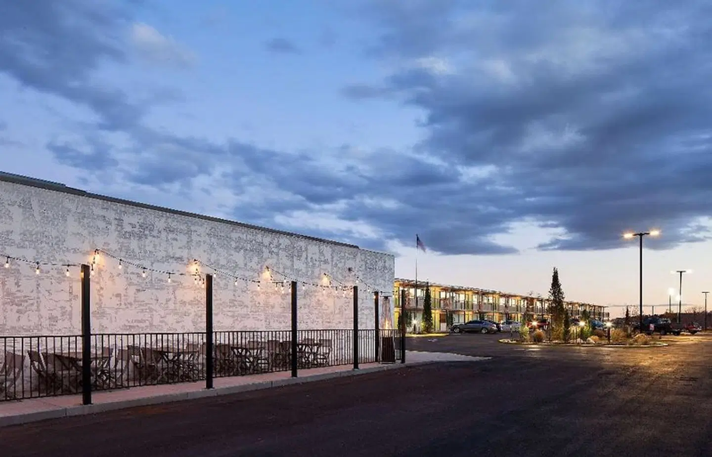 SCP Hotel Colorado Springs EXTERIOR
