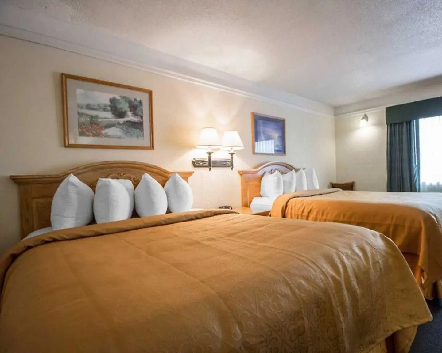 Quality Inn ROOM_EXAMPLE