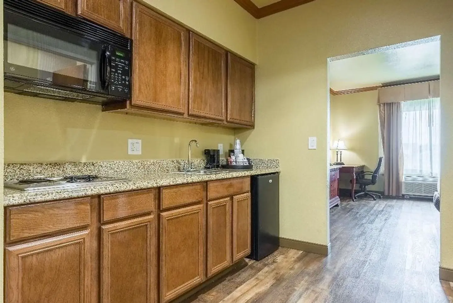 Best Western Plus Northshore Inn ROOM_EXAMPLE