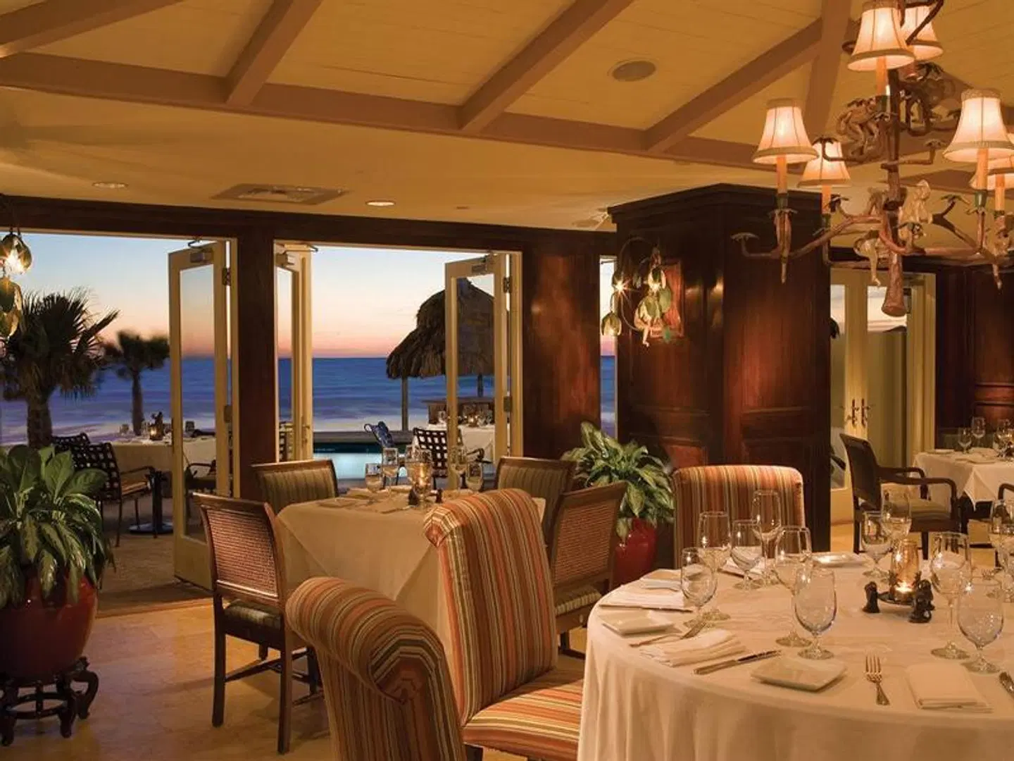 The Shores Resort & Spa Restaurant