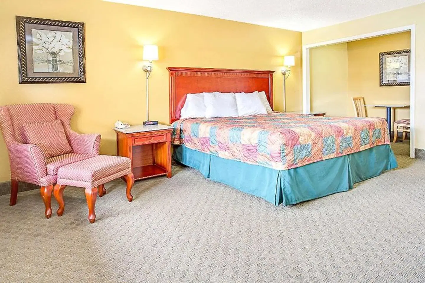 Days Inn by Wyndham Orange City/Deland ROOM_EXAMPLE