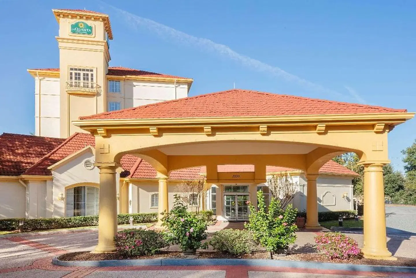 La Quinta Inn & Suites Ocala EXTERIOR