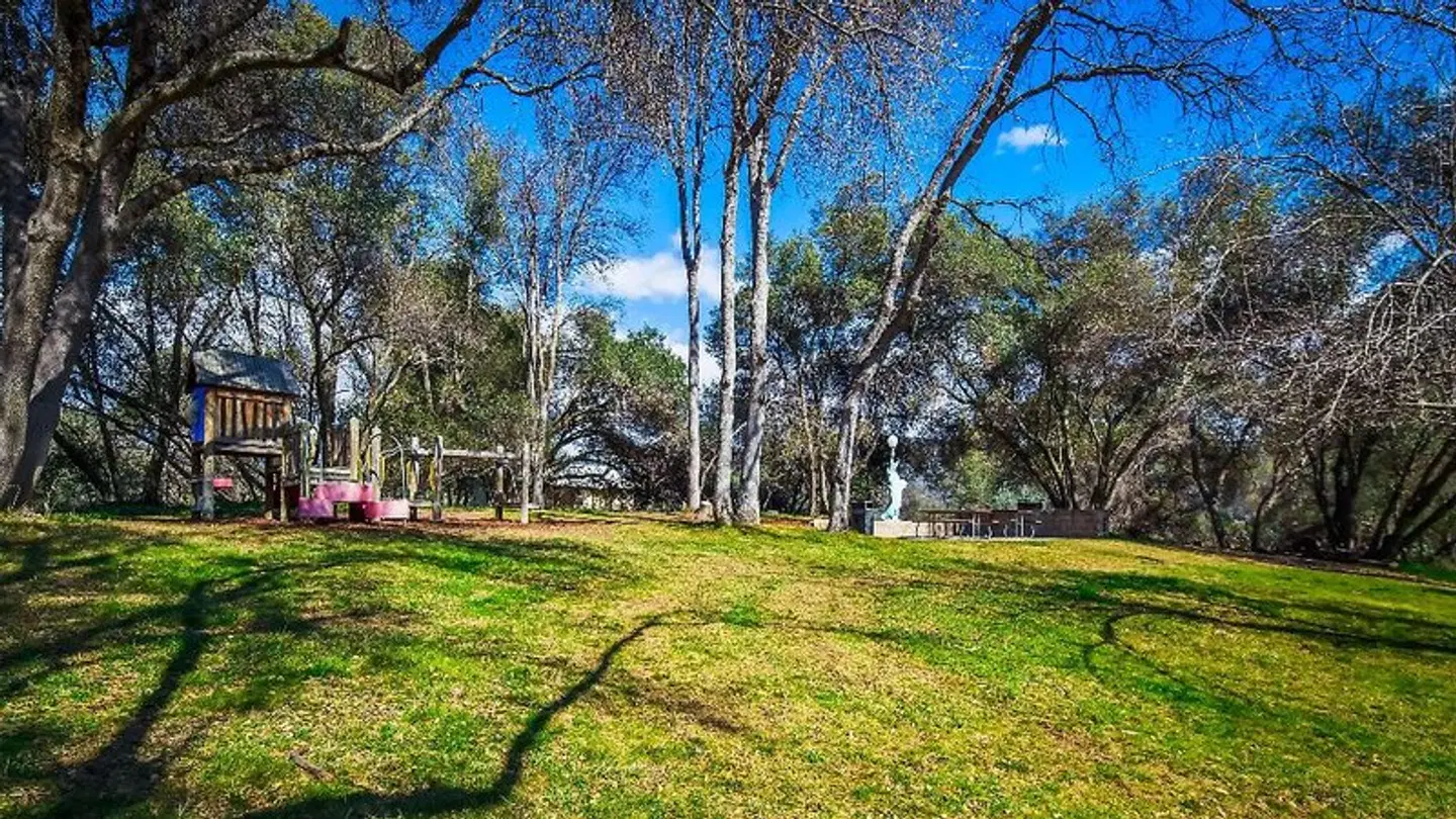 Best Western Plus Yosemite Gateway Inn Garten