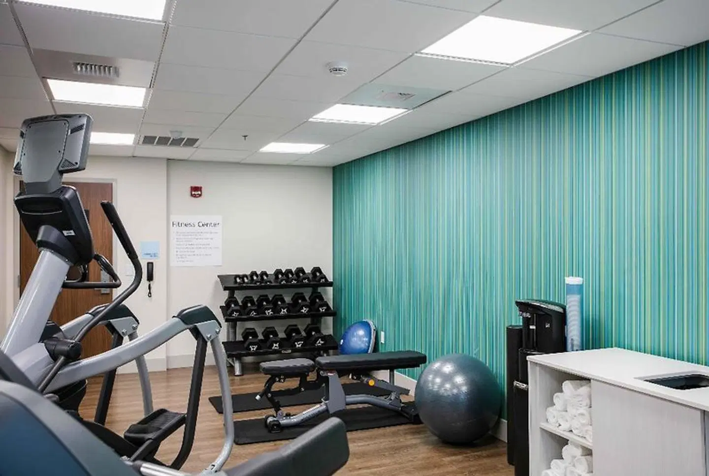 Holiday Inn Express & Suites Oakhurst-Yosemite Park Area SPORTS_AND_LEISURE