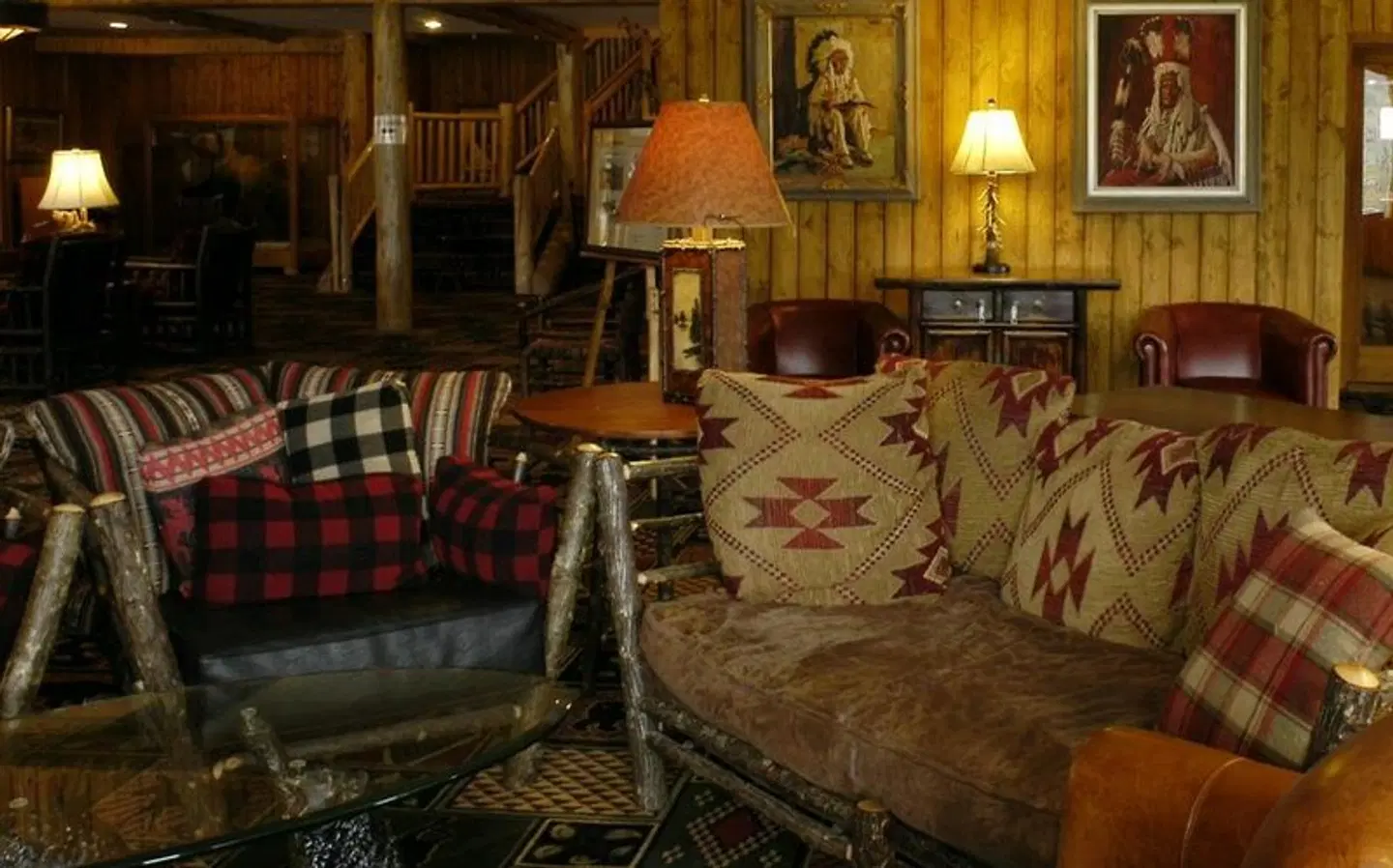 St. Mary Lodge and Resort LOUNGE_LOBBY