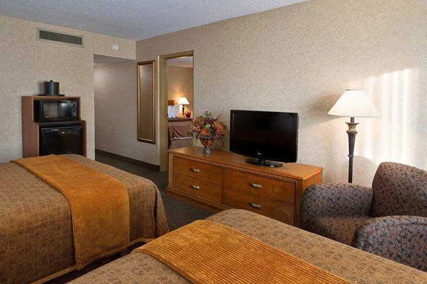 Best Western Plus Ramkota Hotel ROOM_EXAMPLE