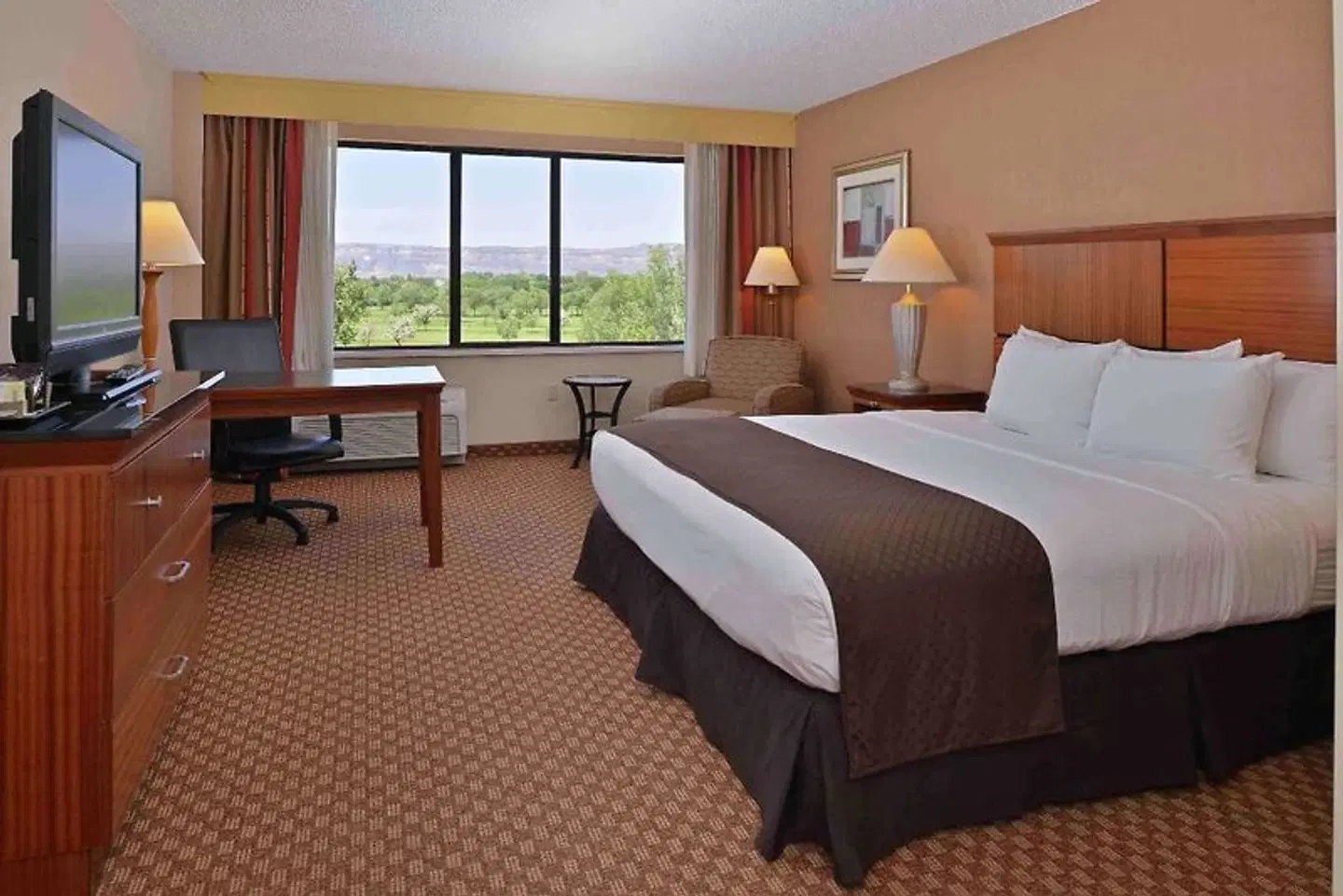 DoubleTree by Hilton Grand Junction ROOM_EXAMPLE