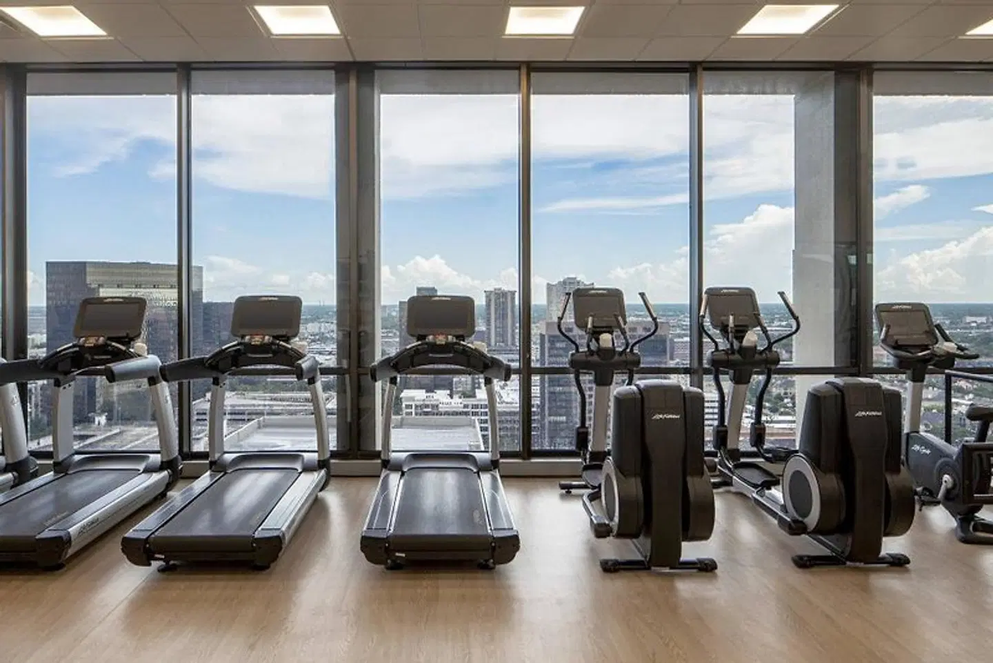 The Westin Galleria Houston SPORTS_AND_LEISURE