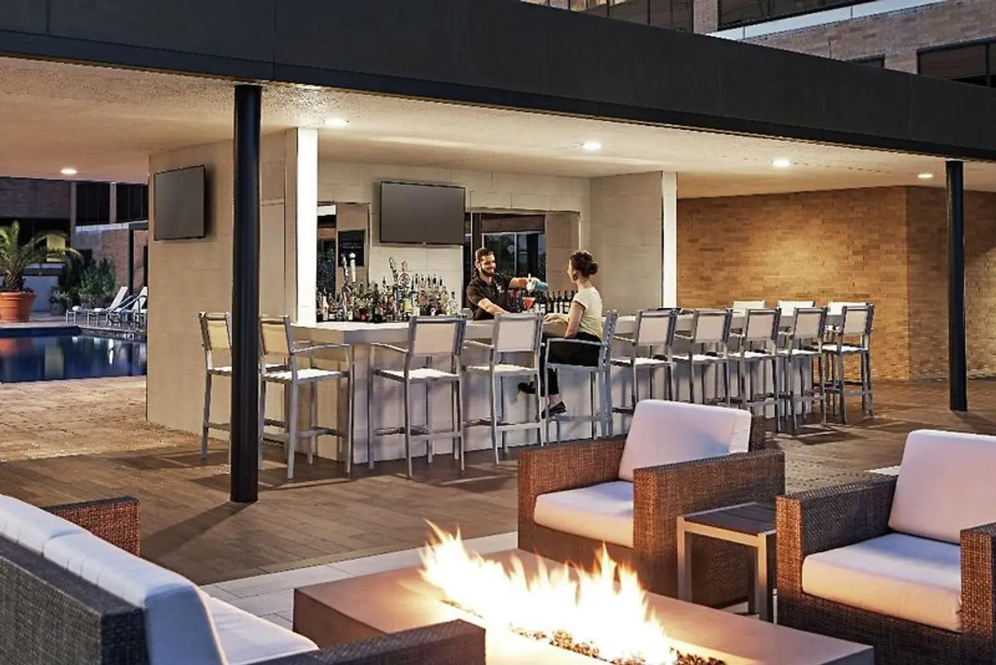 Hilton Houston Plaza/Medical Center Bar