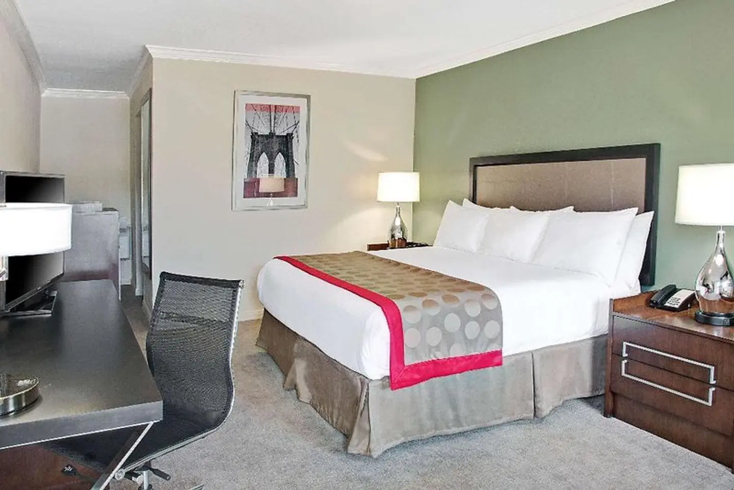 Ramada by Wyndham Houston Intercontinental Airport East ROOM_EXAMPLE