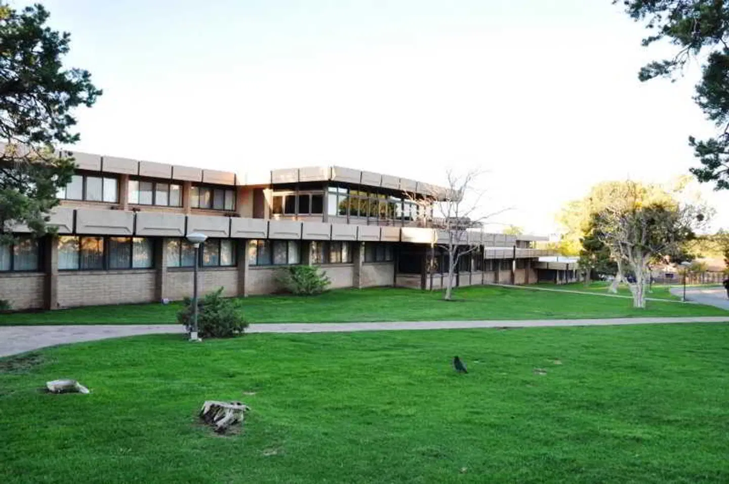 Thunderbird Lodge EXTERIOR