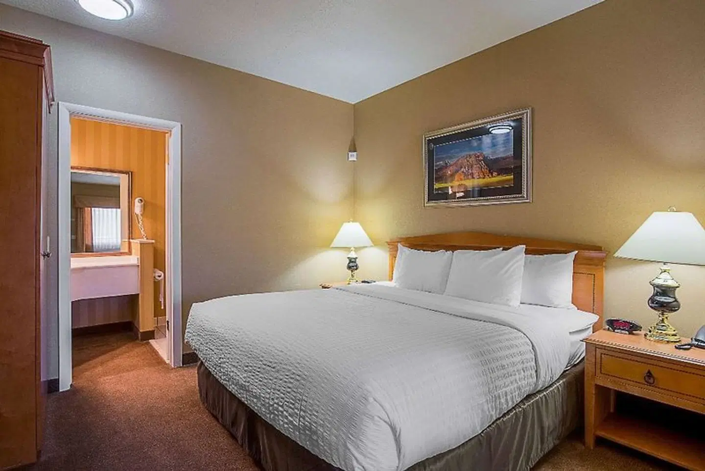 Clarion Suites Saint George ROOM_EXAMPLE