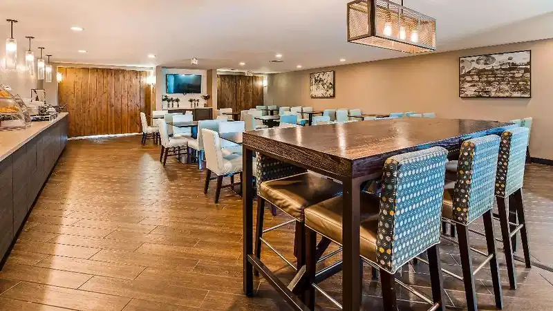 Best Western Plus North Las Vegas Inn & Suites – Hotelfoto