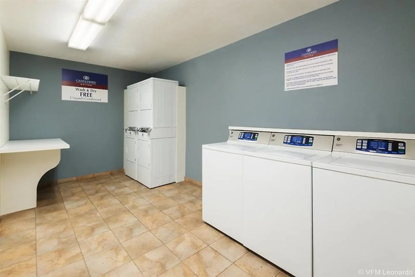 Sonesta Simply Suites Las Vegas Convention Center Badezimmer