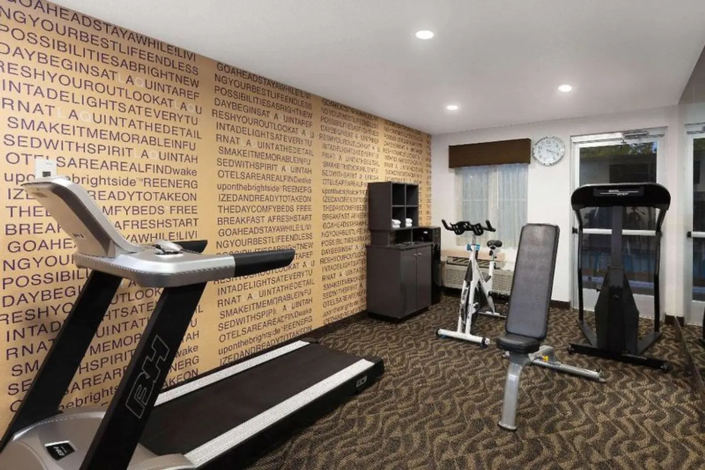 La Quinta Inn & Suites by Wyndham Las Vegas Red Rock SPORTS_AND_LEISURE