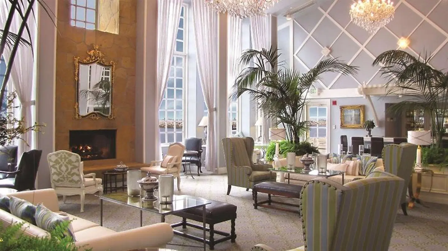 The Portofino Hotel & Marina LOUNGE_LOBBY