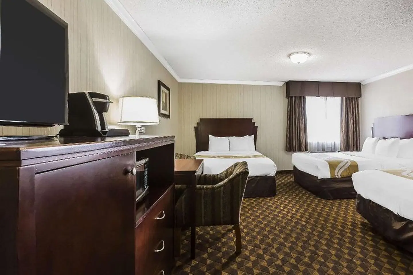 Comfort Inn & Suites LAX Airport Inglewood ROOM_EXAMPLE