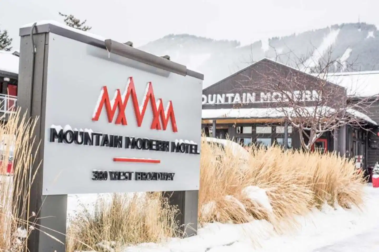 Mountain Modern Motel Aussenansicht