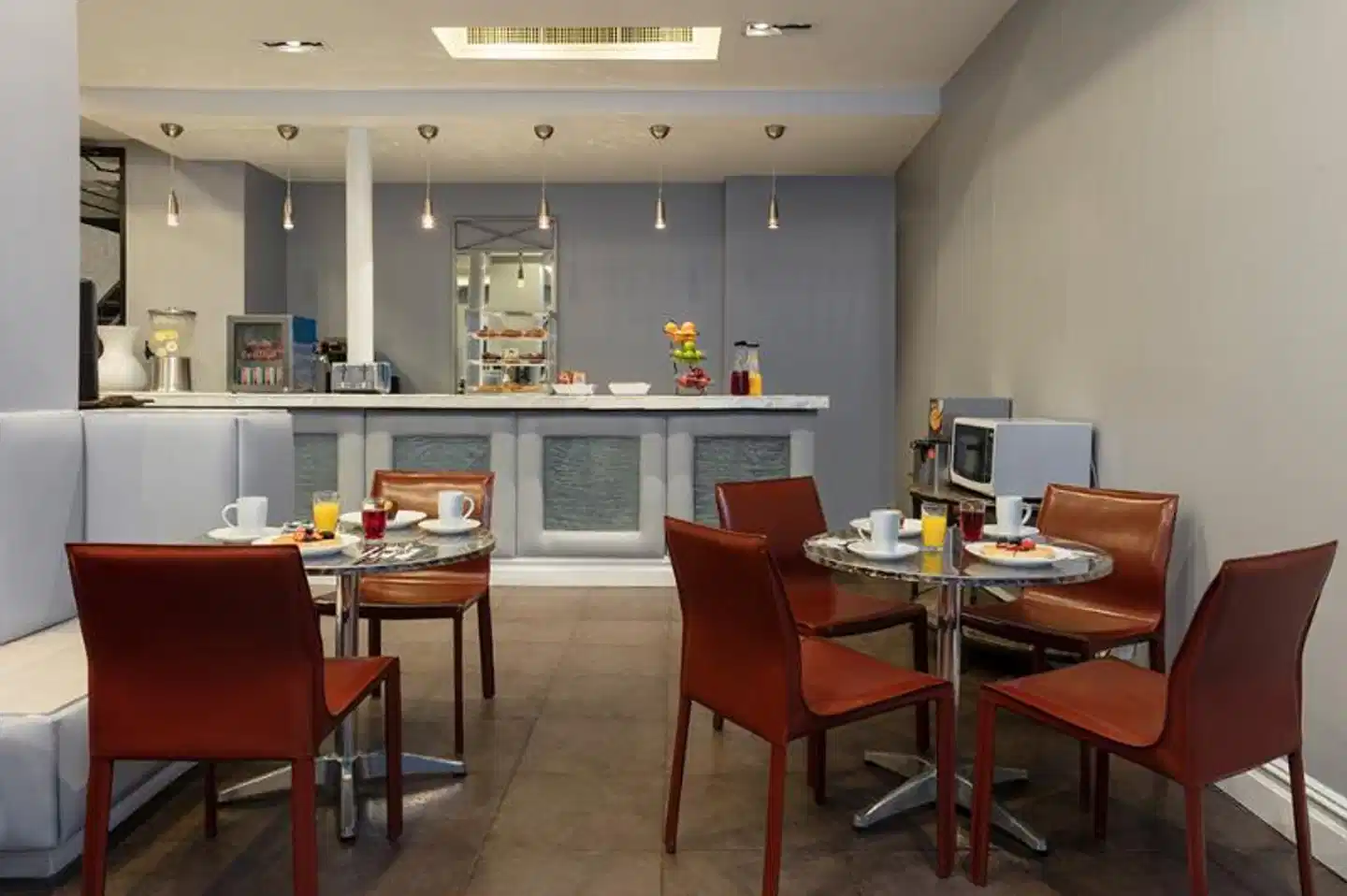 Square Hotel in Times Square Bar