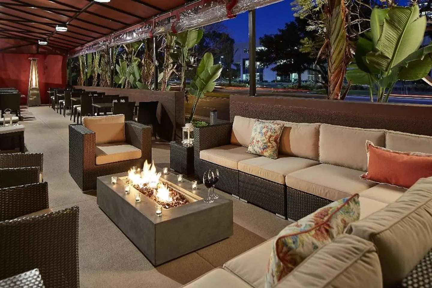 DoubleTree by Hilton LAX - El Segundo Terrasse