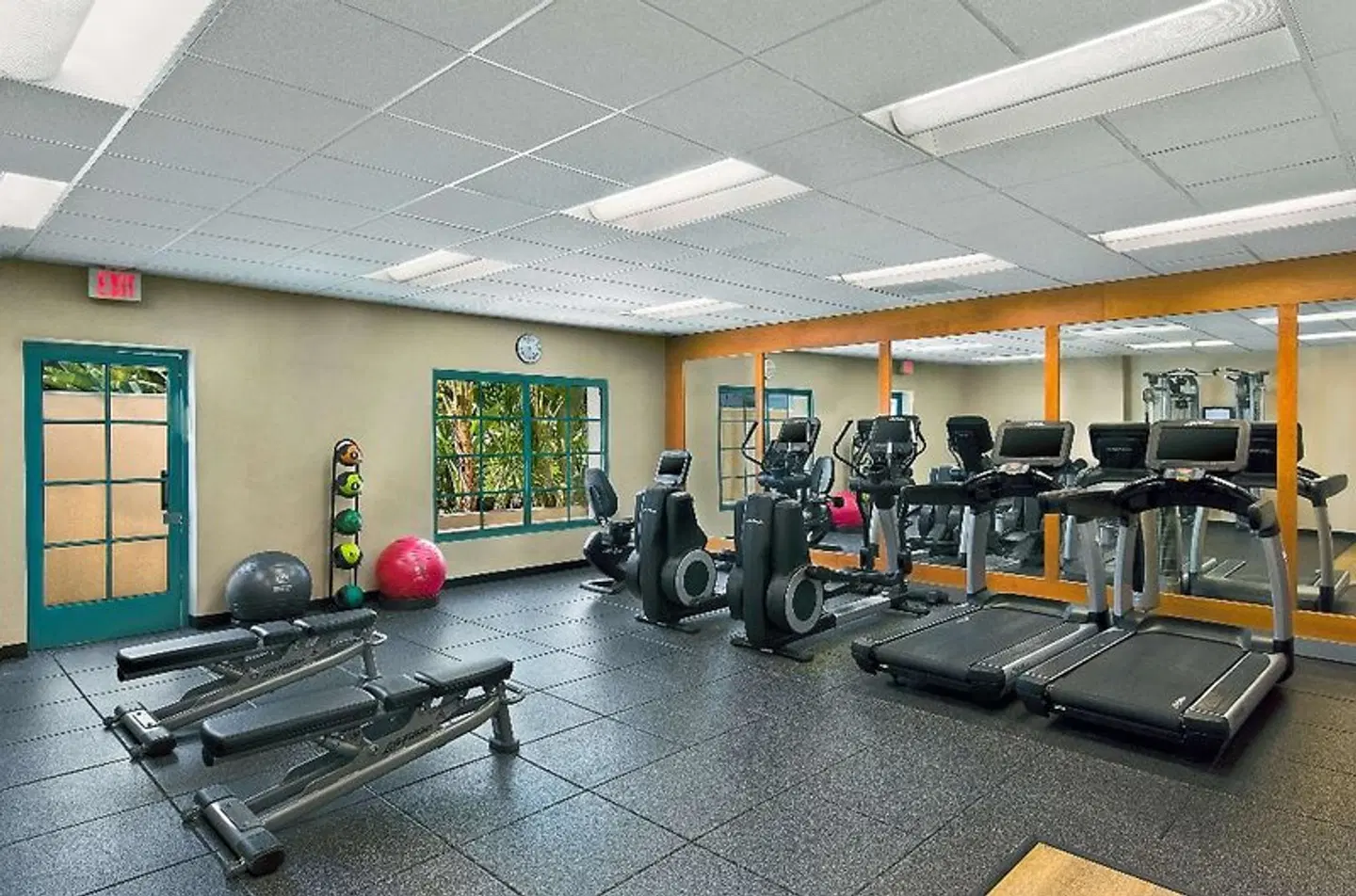 DoubleTree by Hilton San Pedro SPORTS_AND_LEISURE