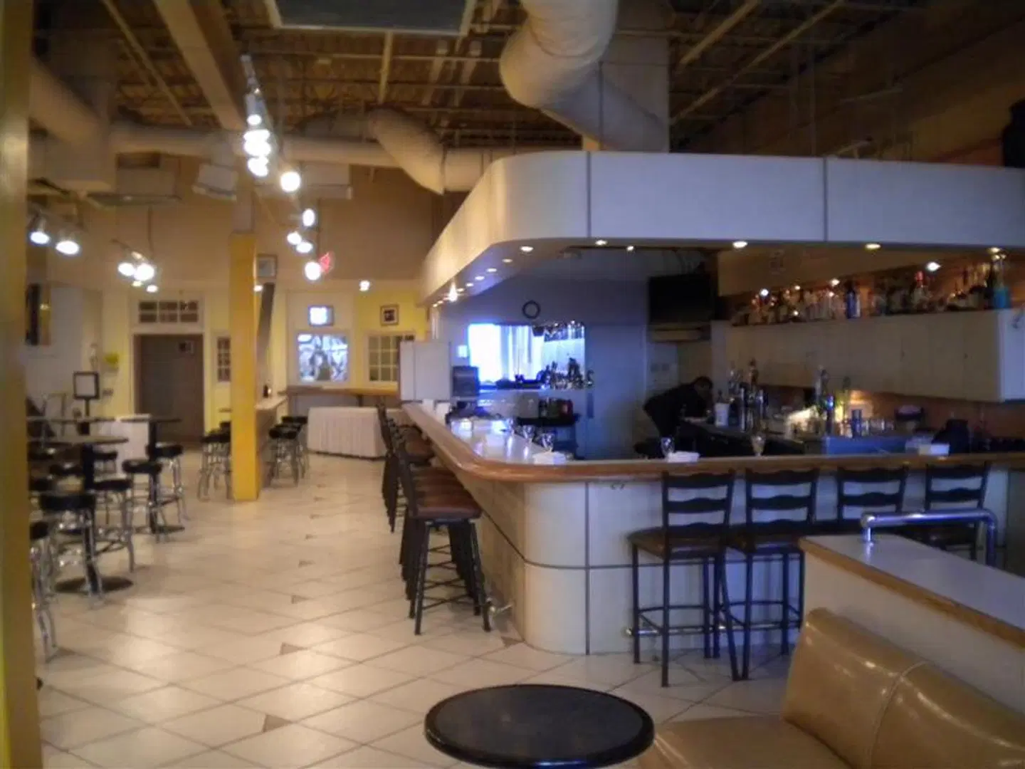 Best Western Golden Sails Bar