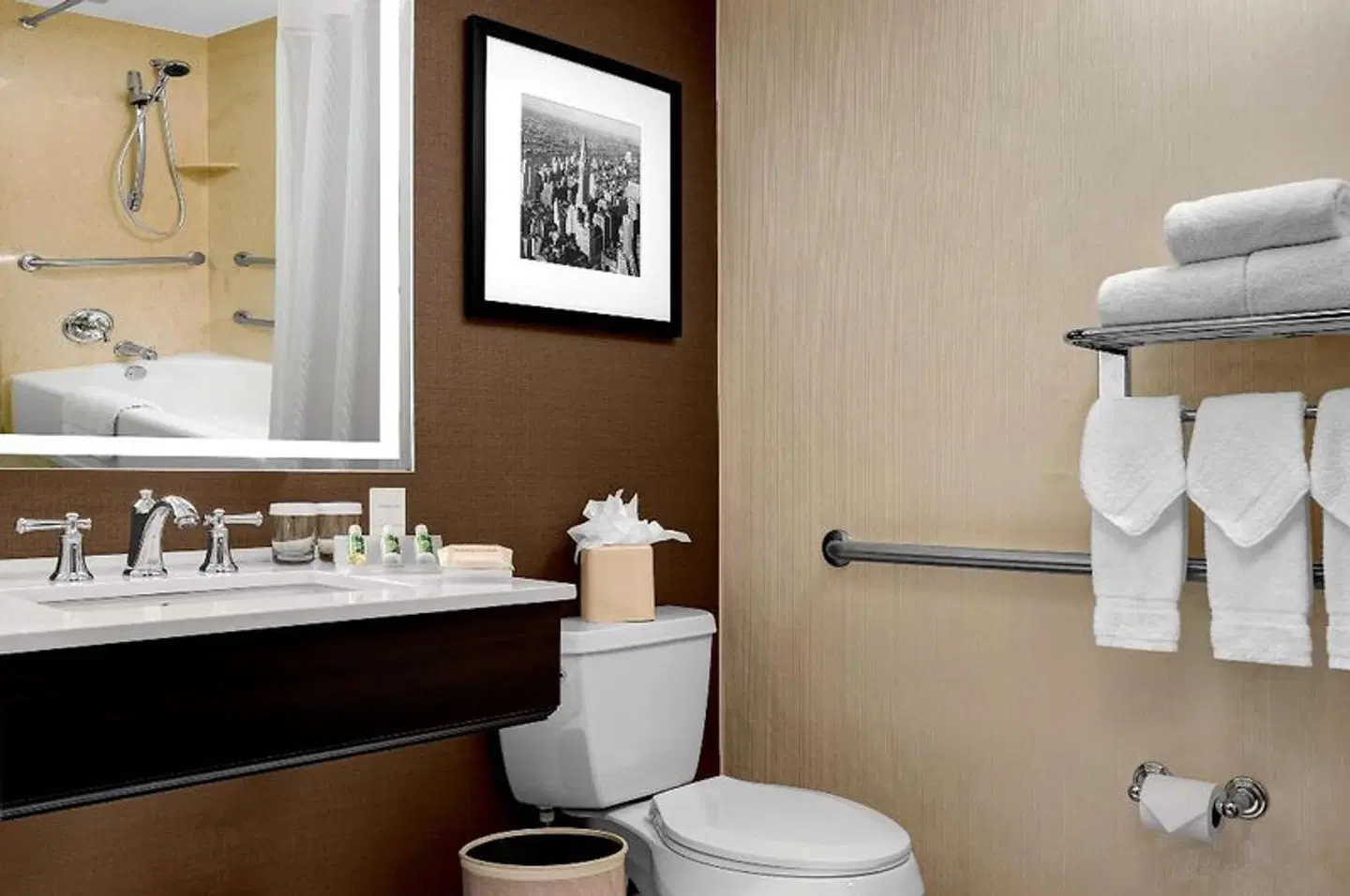 Hilton Garden Inn Times Square Badezimmer