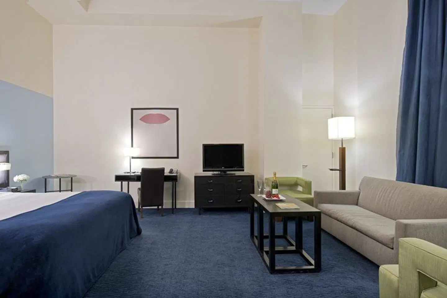 Dylan Hotel ROOM_EXAMPLE