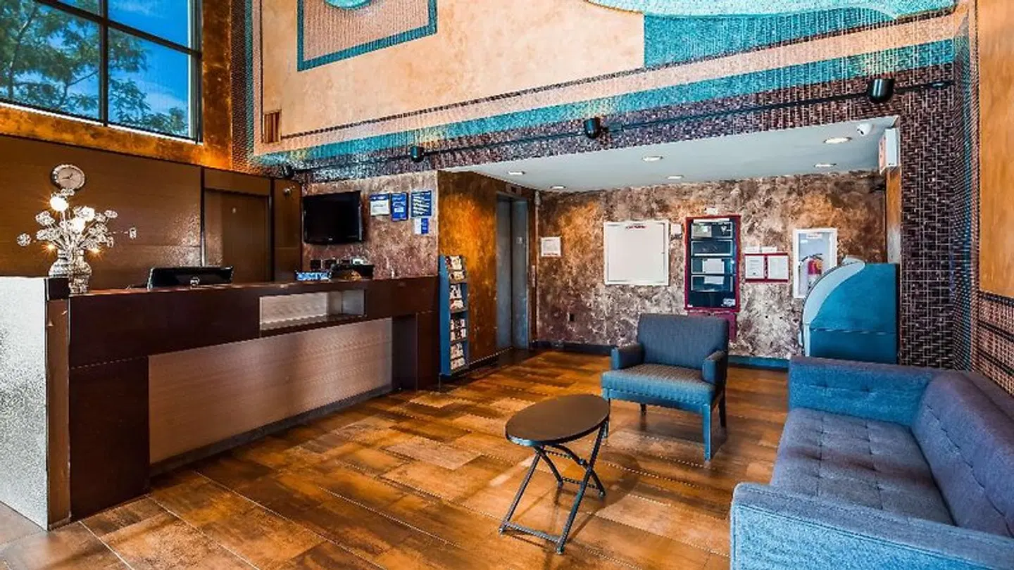 Best Western Plus Brooklyn Bay Hotel LOUNGE_LOBBY