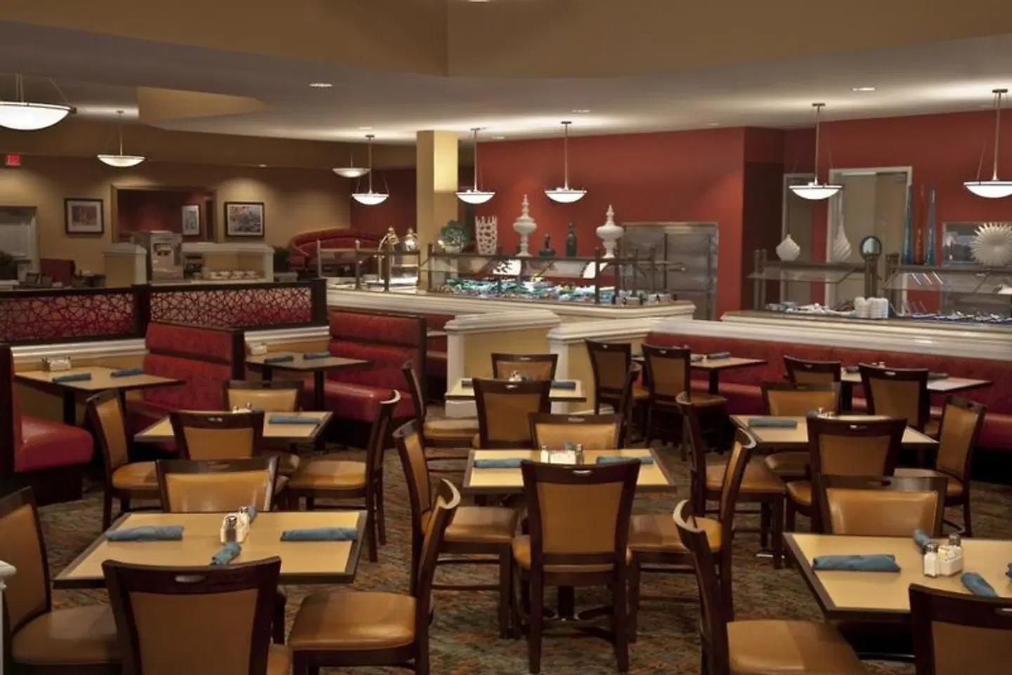 Rosen Plaza Hotel Bar