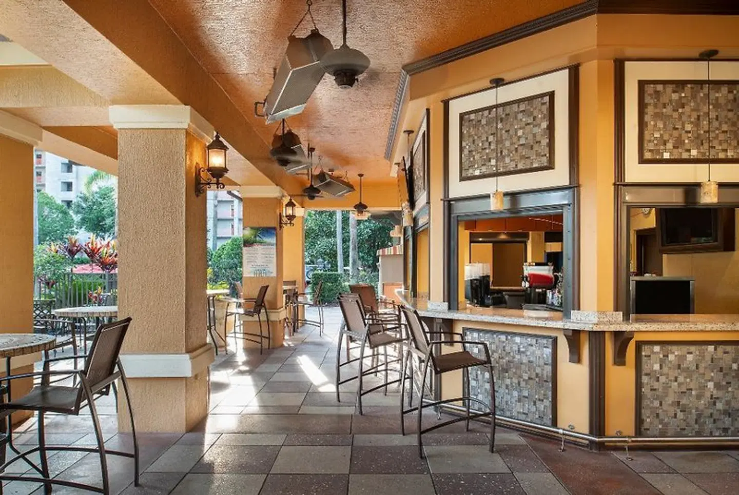 Floridays Resort Orlando Terrasse