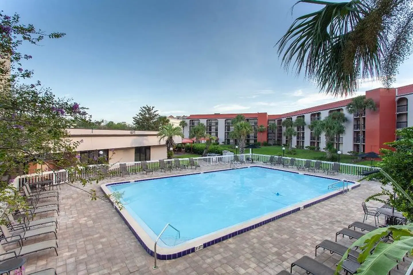 Grand Hotel Orlando at Universal Blvd OUTDOOR_POOL