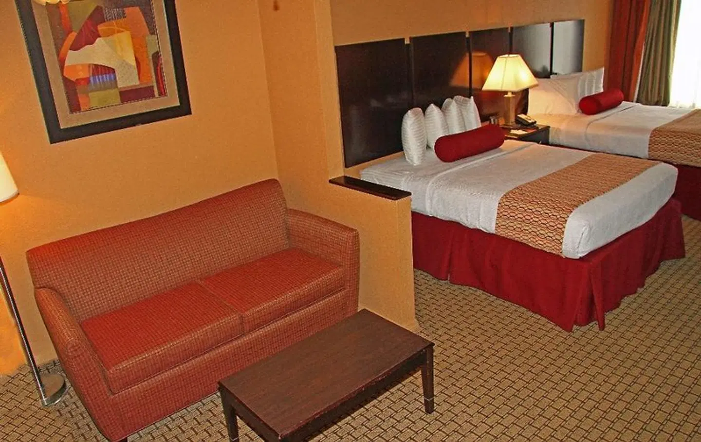 Best Western PLUS Universal Inn ROOM_EXAMPLE