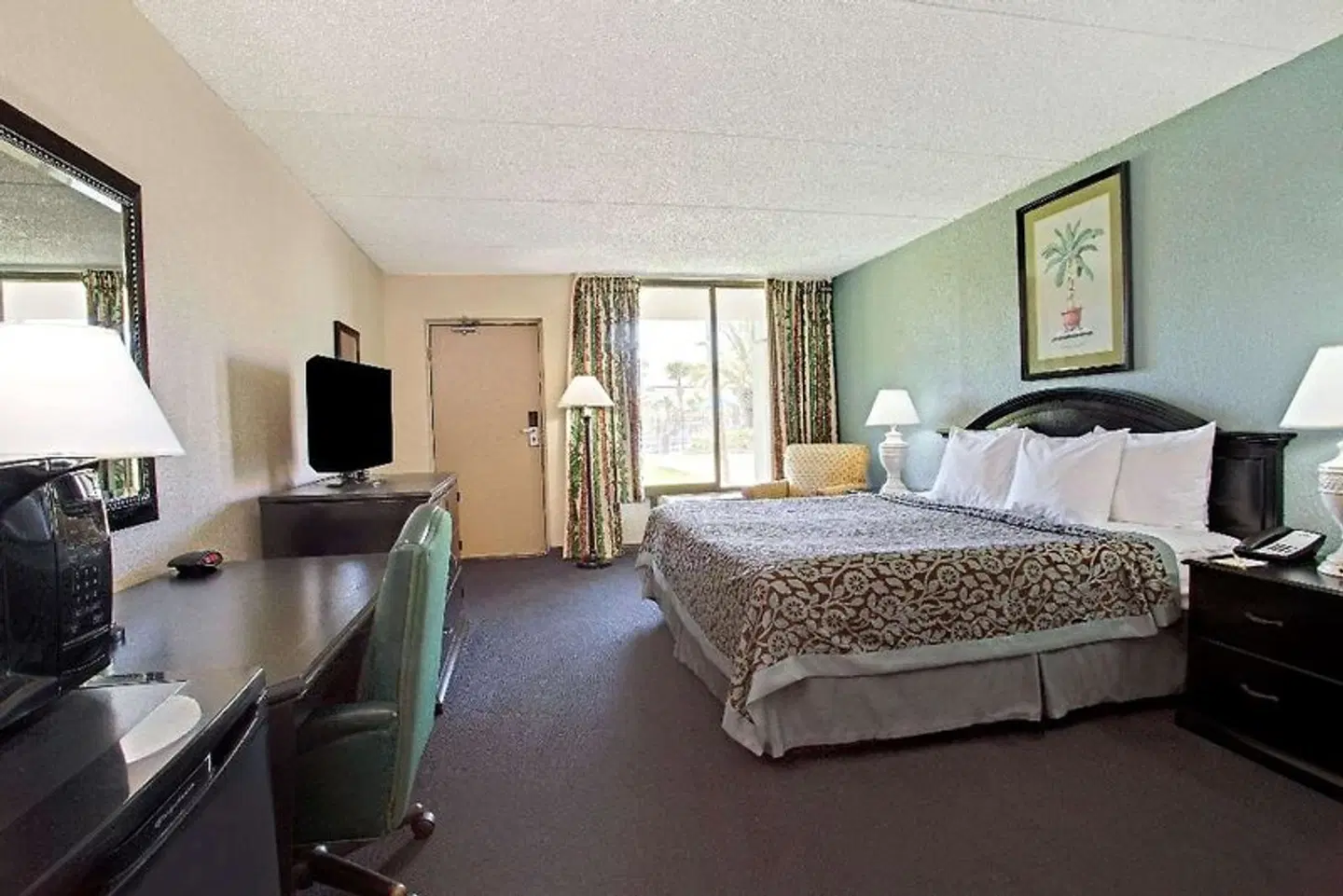 Days Inn by Wyndham Orlando Airport Florida Mall ROOM_EXAMPLE