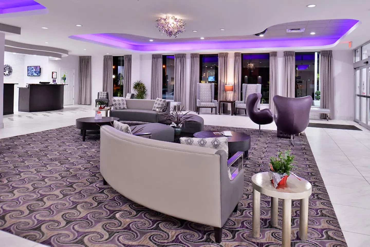Clarion Inn & Suites Universal Studios Area LOUNGE_LOBBY