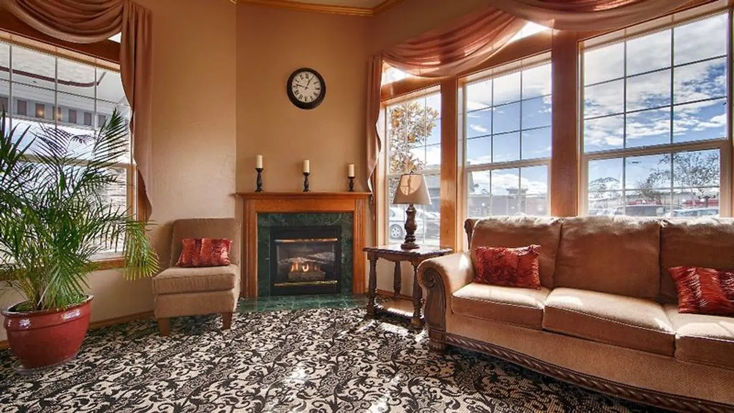 Best Western PLUS Bayshore Inn ROOM_EXAMPLE