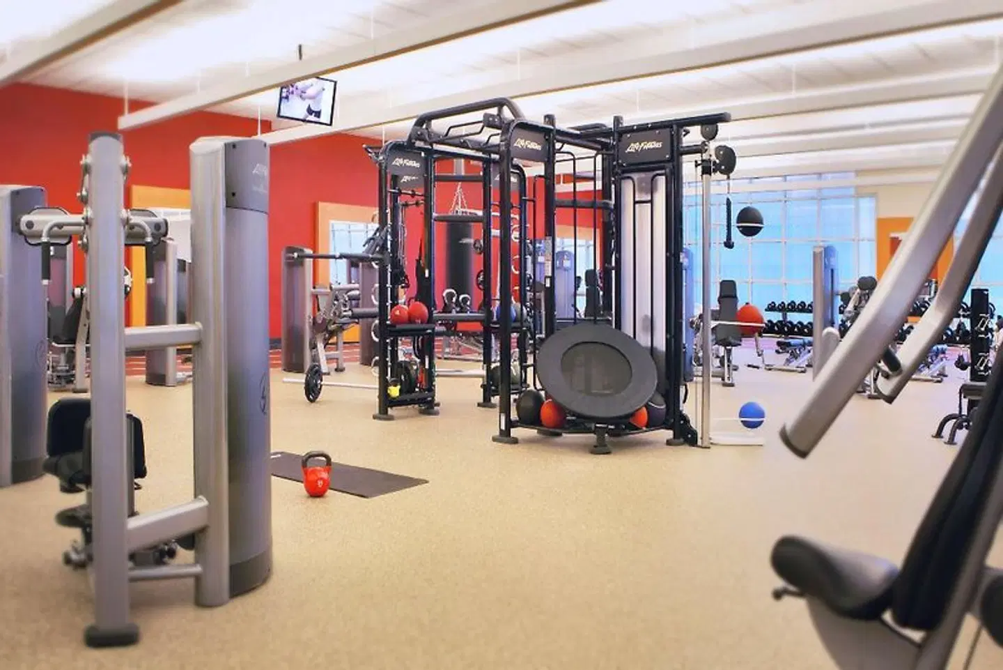 Hilton Chicago SPORTS_AND_LEISURE