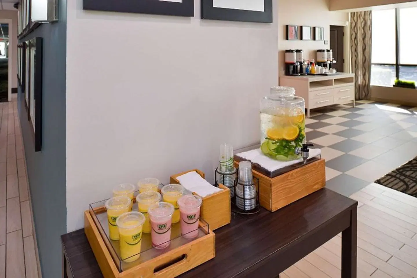Hampton Inn Vero Beach ROOM_EXAMPLE