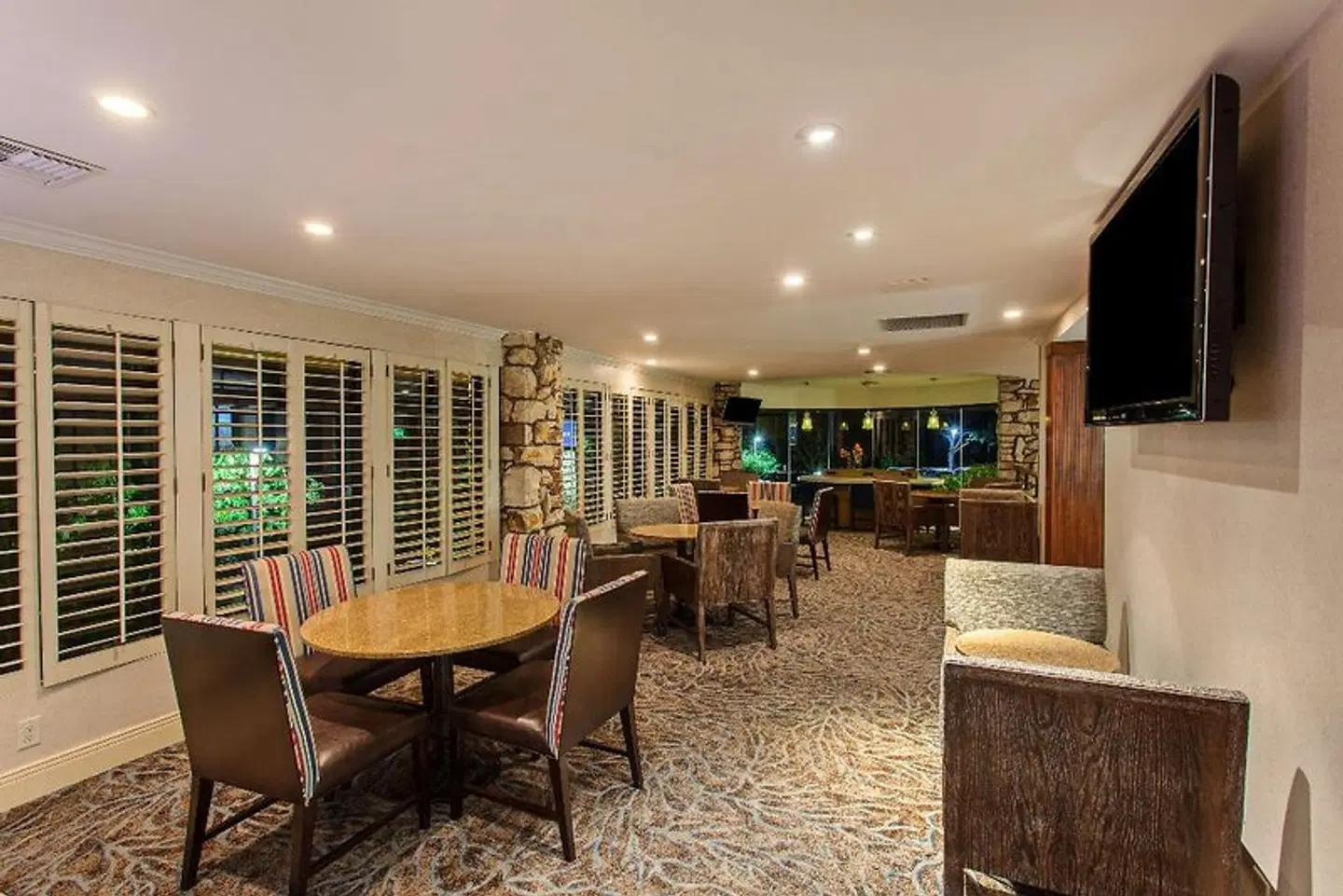 Hilton Garden Inn Monterey LOUNGE_LOBBY