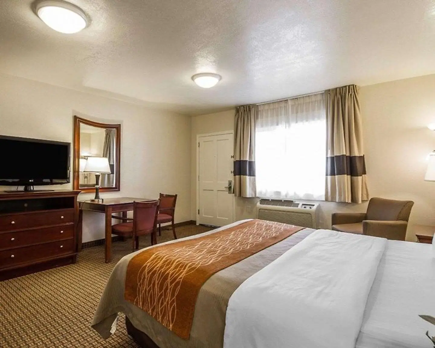 BLU Pacific Hotel ROOM_EXAMPLE