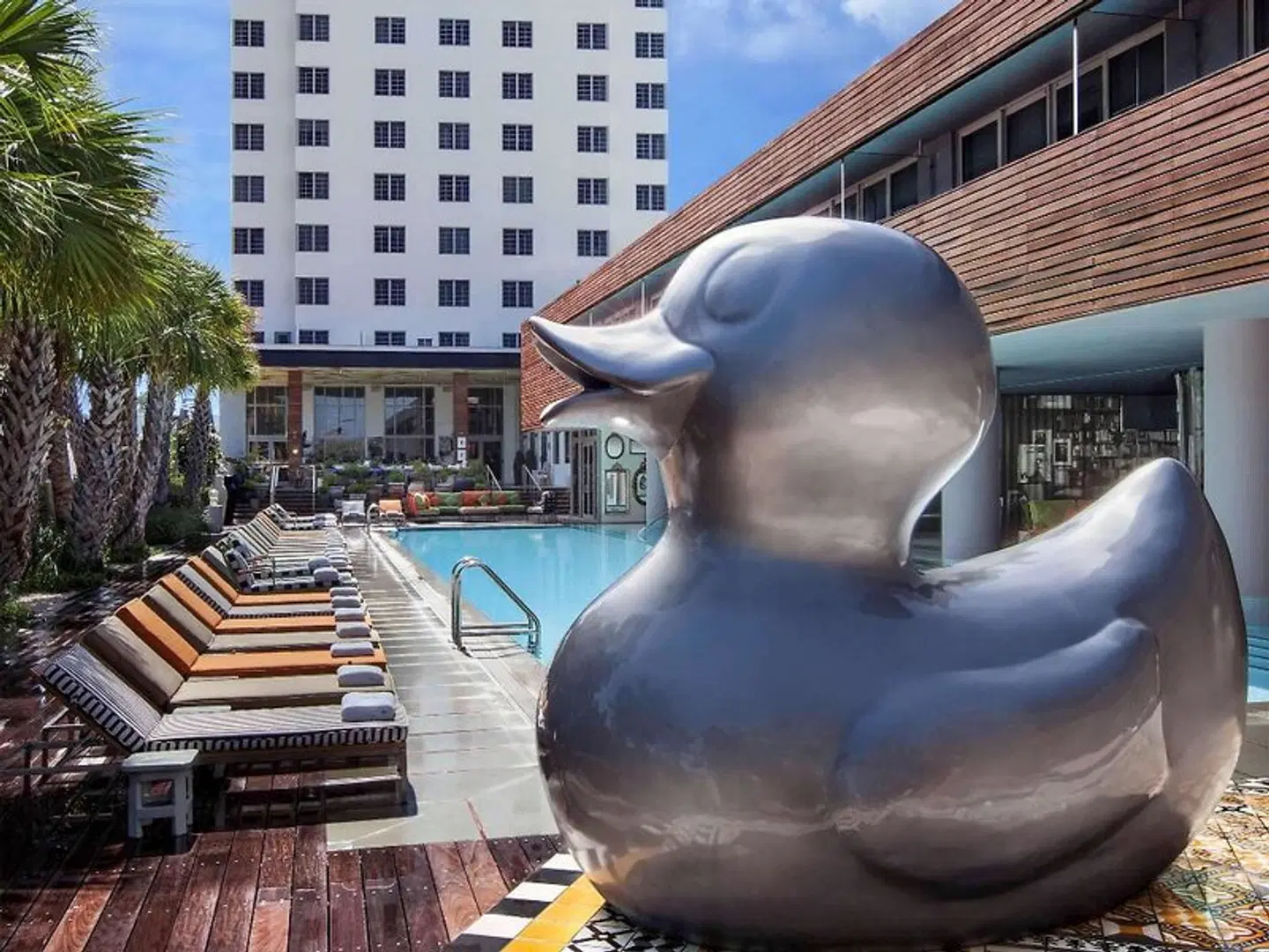 SLS South Beach OUTDOOR_POOL