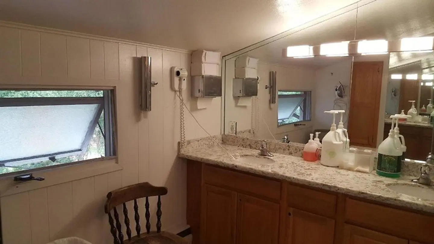 St Moritz Lodge and Condominiums ROOM_EXAMPLE