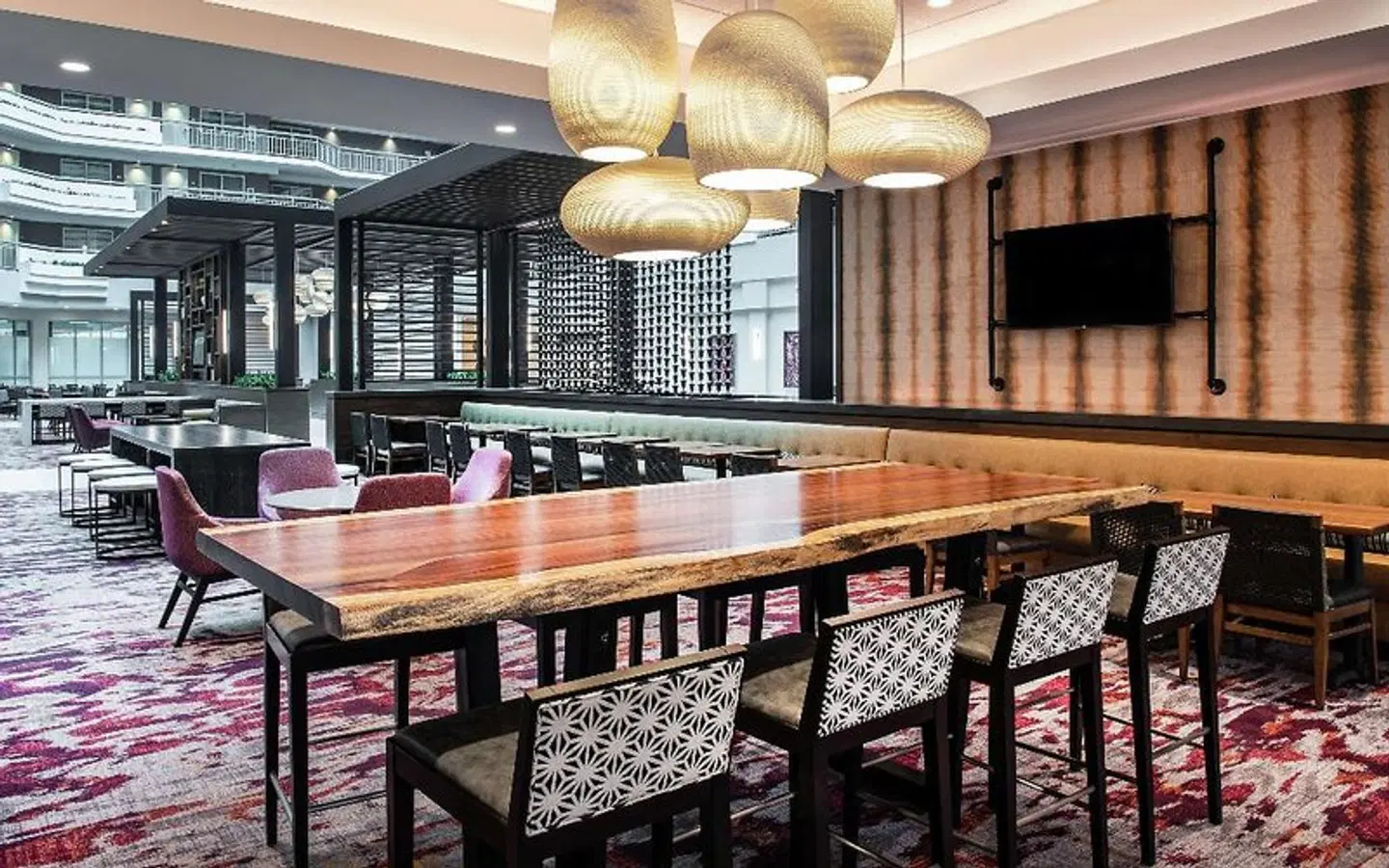 Embassy Suites by Hilton Walnut Creek Bar